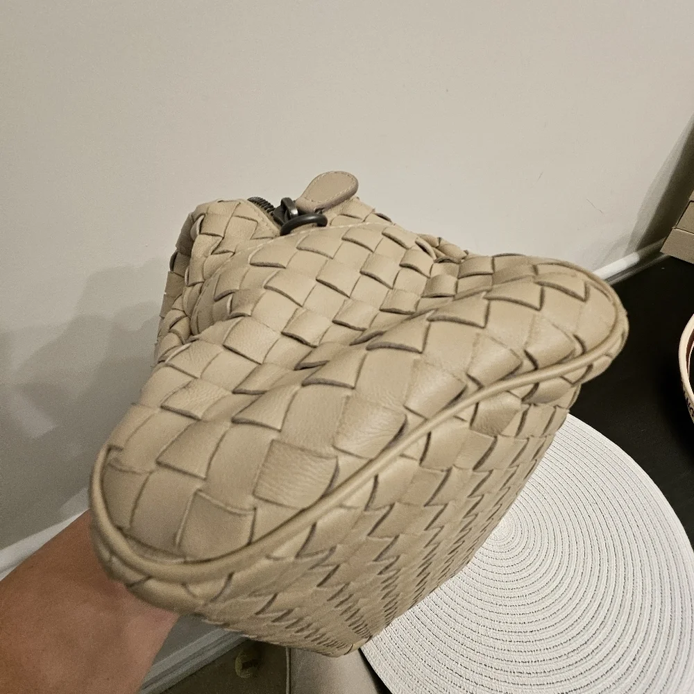 Bottega Veneta Intrecciato Leather Satchel / Crossbody – Beige (Mirror Included)